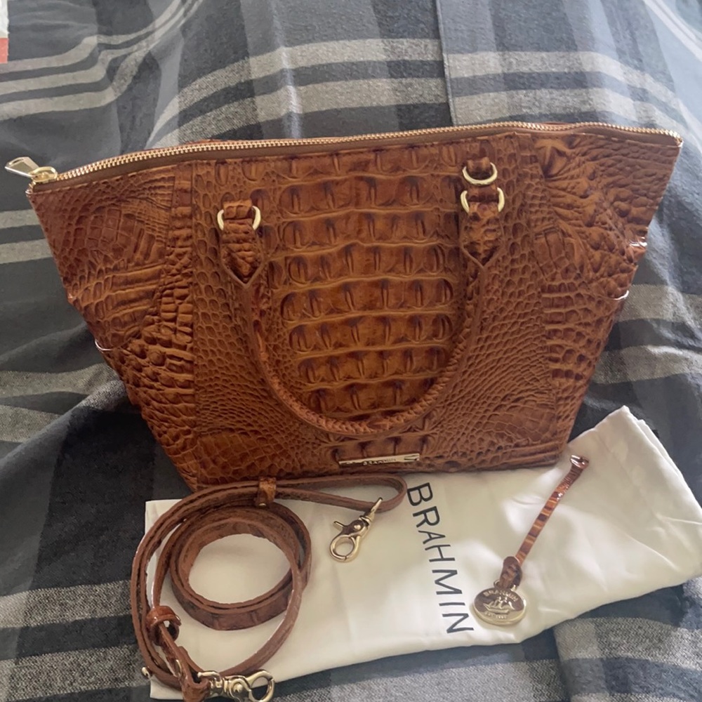 BRAHMIN- Croc-embossed Genuine Leather